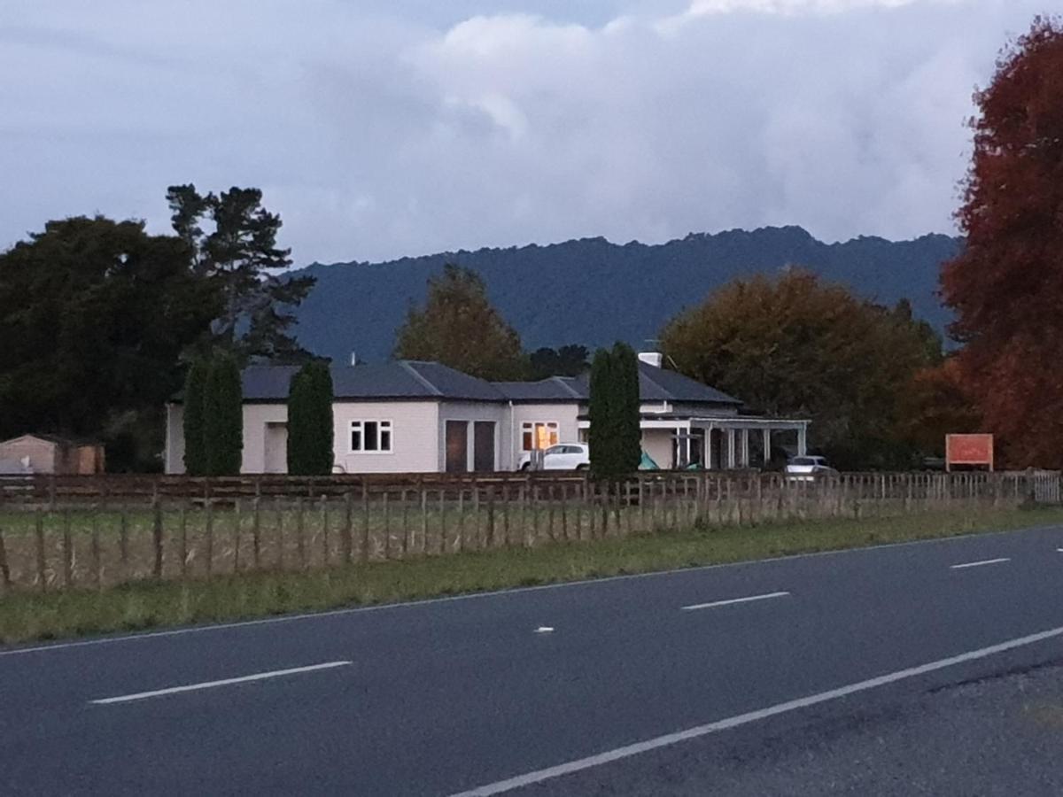 Okauia House, Matamata Hotel Exterior photo